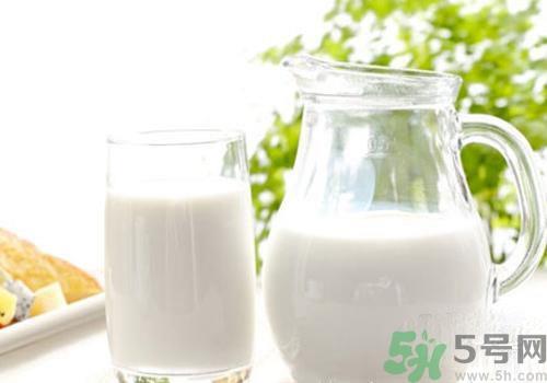 痛风可以喝牛奶吗？痛风喝多少牛奶比较好？