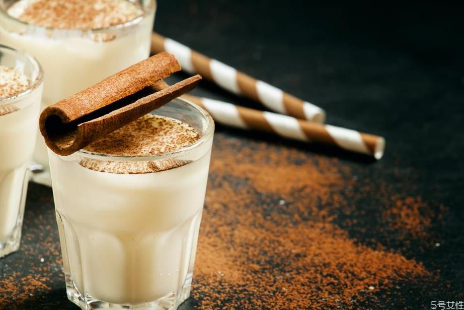 朗姆酒怎么保存 朗姆酒喝不完怎么保存 朗姆酒怎么保存 朗姆酒喝不完怎么保存