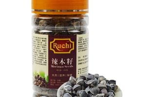 辣木籽的壳能泡水喝吗 当然可以 辣木籽的壳能泡水喝吗 当然可以