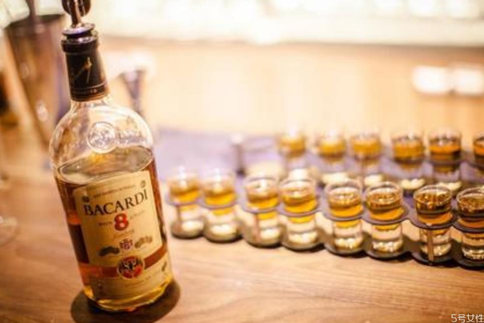 朗姆酒度数 可乐朗姆酒多少度 朗姆酒度数 可乐朗姆酒多少度