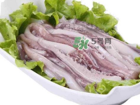 鱿鱼和香蕉可以一起吃吗?鱿鱼什么人不能吃 鱿鱼和香蕉可以一起吃吗?鱿鱼什么人不能吃