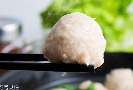 贡丸怎么烧好吃 肉丸肉质细腻 贡丸怎么烧好吃 肉丸肉质细腻