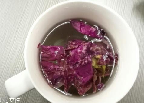 玫瑰花怎么泡 开水冲泡 玫瑰花怎么泡 开水冲泡