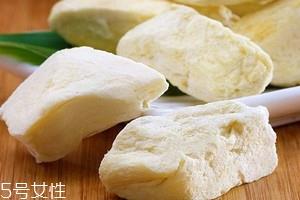 榴莲干热量高吗 榴莲干怎么吃不胖 榴莲干热量高吗 榴莲干怎么吃不胖