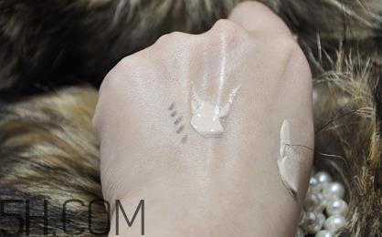 卡姿兰蜗牛cc调控霜多少钱?卡姿兰cc霜多少钱一瓶? 卡姿兰蜗牛cc调控霜多少钱?卡姿兰cc霜多少钱一瓶?