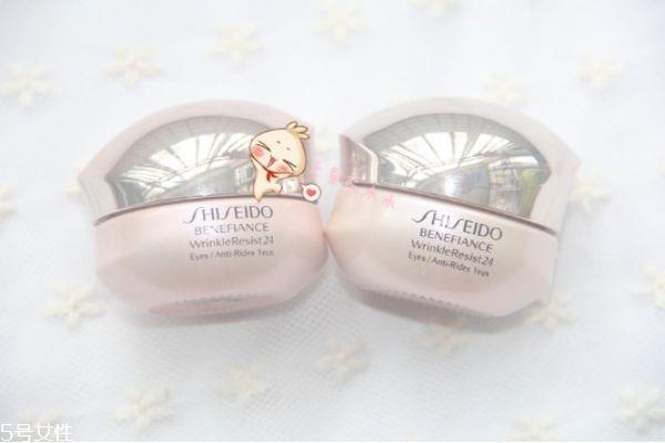 盼丽风姿眼霜适合什么年龄 盼丽风姿眼霜真假 盼丽风姿眼霜适合什么年龄 盼丽风姿眼霜真假