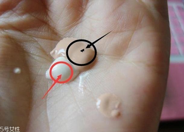 涂防晒后长痘怎么办 涂防晒后如何预防长痘 涂防晒后长痘怎么办 涂防晒后如何预防长痘