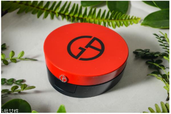 阿玛尼气垫适合什么肤质 阿玛尼气垫适合年龄 阿玛尼气垫适合什么肤质 阿玛尼气垫适合年龄