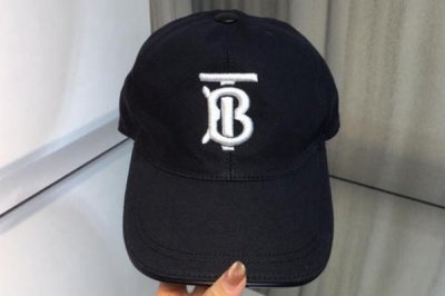 ​棒球帽变形了怎么恢复 棒球帽的作用