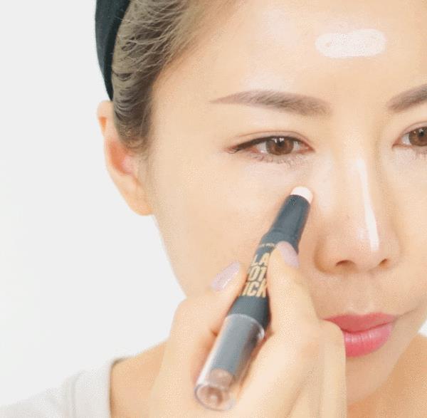 高光棒怎么用?高光棒使用方法图解 高光棒怎么用?高光棒使用方法图解