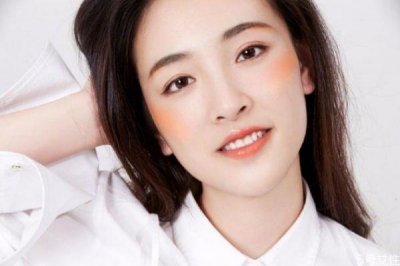 ​怎么避免腮红打多 腮红打多了怎样补救