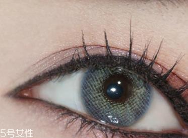 怎样让睫毛变长变翘?下眼线还可以画出来 怎样让睫毛变长变翘?下眼线还可以画出来