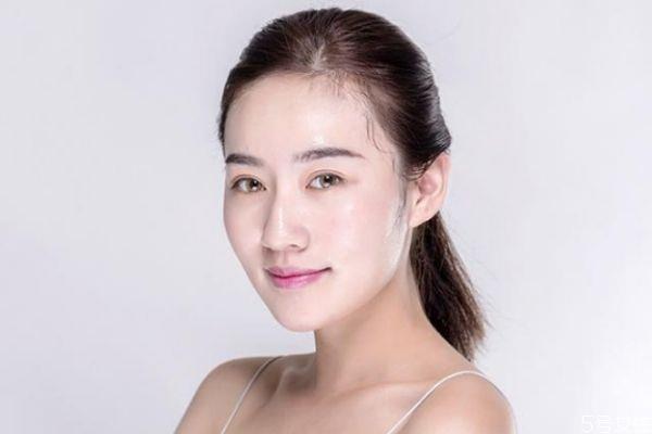 臀部鸡皮肤怎么消除 改善鸡皮肤的方法 臀部鸡皮肤怎么消除 改善鸡皮肤的方法