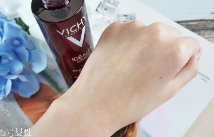 薇姿魔幻水怎么样?薇姿水光焕亮角质调理液好用吗? 薇姿魔幻水怎么样?薇姿水光焕亮角质调理液好用吗?