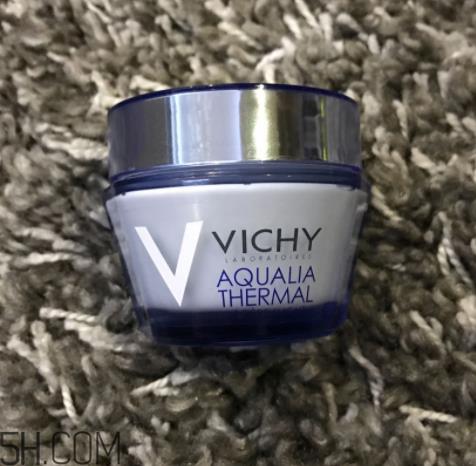 薇姿干皮面霜推荐 薇姿秋冬面霜推荐