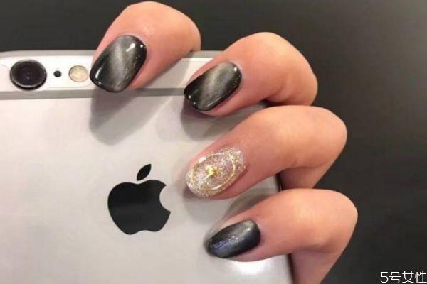 猫眼石美甲的做法是什么 猫眼石美甲多少钱 猫眼石美甲的做法是什么 猫眼石美甲多少钱