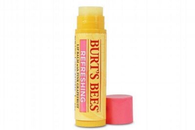 ​润唇膏能当眼霜用吗 润唇膏增长睫毛多久见效