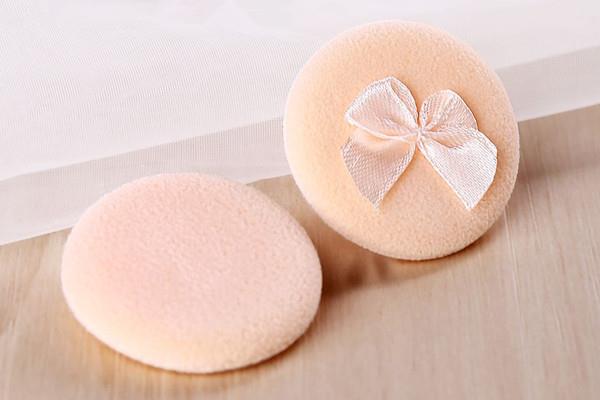 粉扑一般用多久 粉扑用完了放哪里 粉扑一般用多久 粉扑用完了放哪里