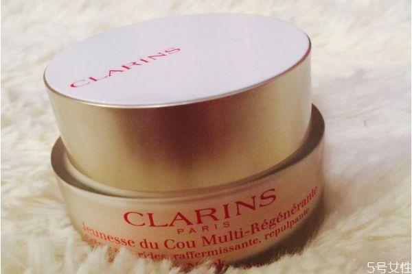 什么是颈霜呢 颈霜有用吗 什么是颈霜呢 颈霜有用吗