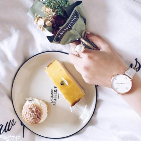 手表皮带怎么换?手表皮带拆卸方法 手表皮带怎么换?手表皮带拆卸方法