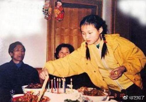 低调了13年,李宇春爸爸身份曝光,网友:难怪人人都说她好厉害!