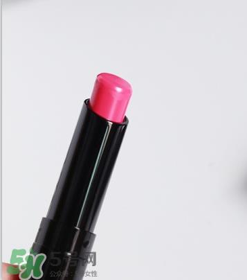娇兰小黑裙唇膏060多少钱?娇兰小黑裙甜漾唇膏060专柜价格 娇兰小黑裙唇膏060多少钱?娇兰小黑裙甜漾唇膏060专柜价格
