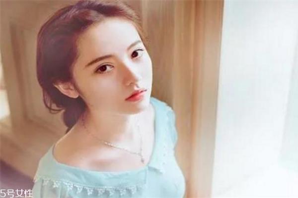 美瞳哪个颜色自然 自然色美瞳推荐 美瞳哪个颜色自然 自然色美瞳推荐