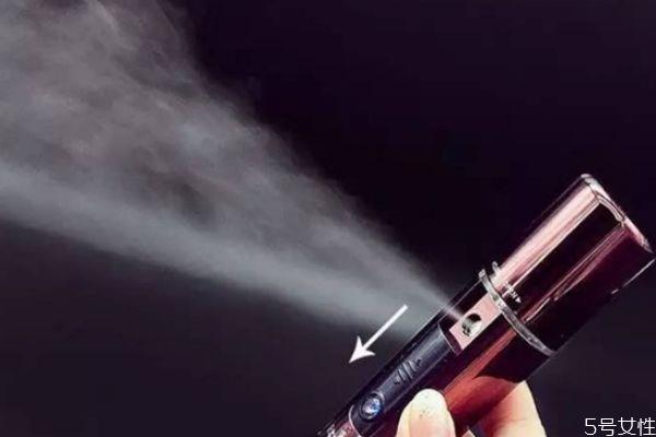 喷雾补水仪为什么只能用矿泉水 使用喷雾补水仪注意事项 喷雾补水仪为什么只能用矿泉水 使用喷雾补水仪注意事项