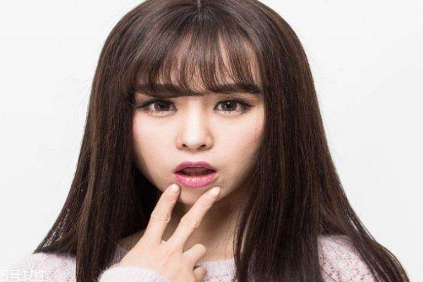 直发膏和软化膏是一样的吗 直发膏使用时要注意 直发膏和软化膏是一样的吗 直发膏使用时要注意