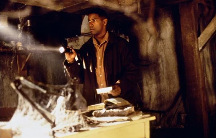 【电影】恶魔在人间，6分钟看懂《夺命感应》影帝丹泽尔华盛顿高分悬疑片