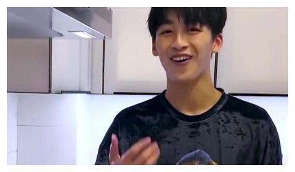 何炅儿子已有19岁?竟还是娱乐圈当红小鲜肉?本人终于回应了!