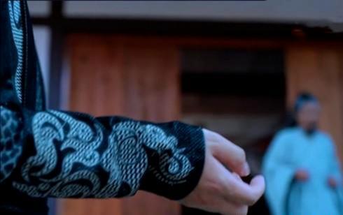 陈情令:最终BOSS是聂怀桑,原来早在第一集里就有过镜头暗示。