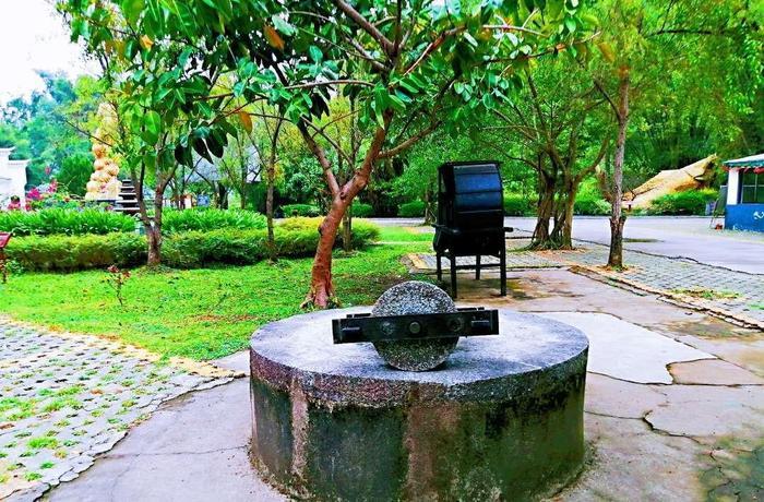 南宁市马山县之游,“天河倒影”~金伦洞