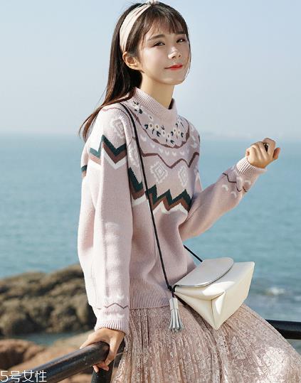 毛衣扎脖子怎么办?三招让你舒适过冬 毛衣扎脖子怎么办?三招让你舒适过冬