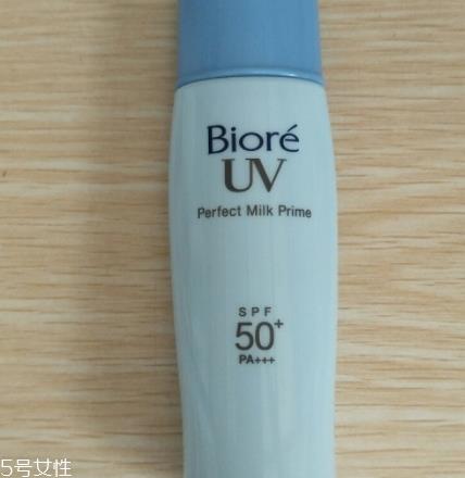 防晒乳和隔离霜的先后顺序 防晒乳和隔离霜的先后顺序