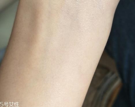 防晒乳和隔离霜的先后顺序 防晒乳和隔离霜的先后顺序