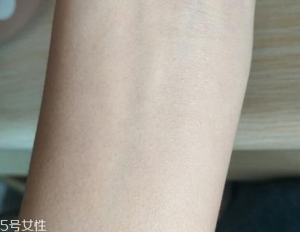 防晒乳和隔离霜的先后顺序 防晒乳和隔离霜的先后顺序