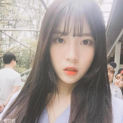 女生中长发如何留显瘦 五款显瘦中长发发型 女生中长发如何留显瘦 五款显瘦中长发发型