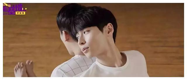 韩国腐剧｜美好结局的暗恋，小攻身材让人流口水，最后还有开车戏