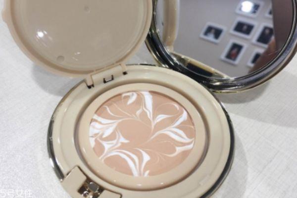 透真气垫适合什么肤质 透真气垫粉凝霜 透真气垫适合什么肤质 透真气垫粉凝霜