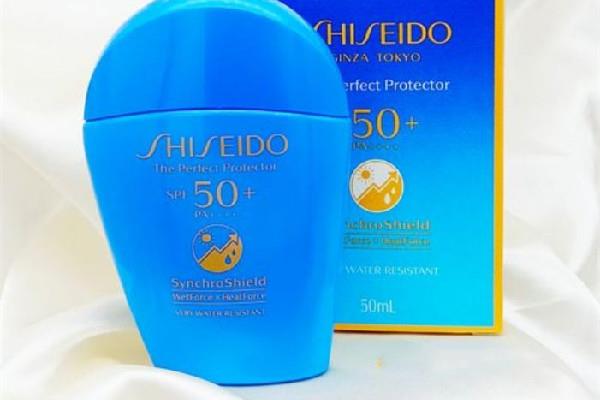 资生堂蓝胖子防晒霜可以用洗面奶洗掉吗 资生堂蓝胖子防晒霜用什么洗掉 资生堂蓝胖子防晒霜可以用洗面奶洗掉吗 资生堂蓝胖子防晒霜用什么洗掉