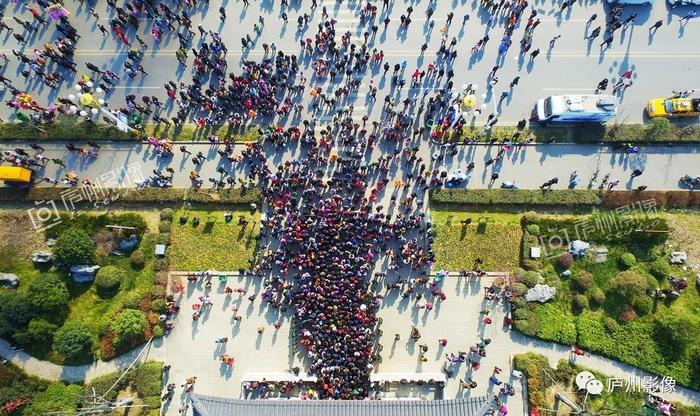 “正月十六走太平”到底有多火？有密集恐惧症的人慎点！（多图）