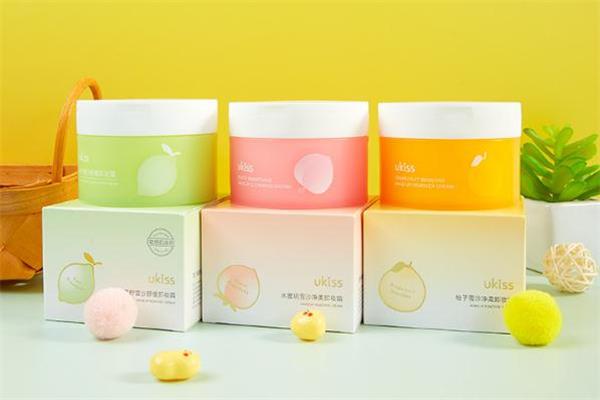 ukiss卸妆膏油皮能用吗 ukiss卸妆膏闷痘吗 ukiss卸妆膏油皮能用吗 ukiss卸妆膏闷痘吗