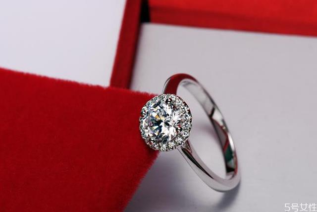 dr钻戒有gia证书吗 钻戒要不要有gia证书 dr钻戒有gia证书吗 钻戒要不要有gia证书