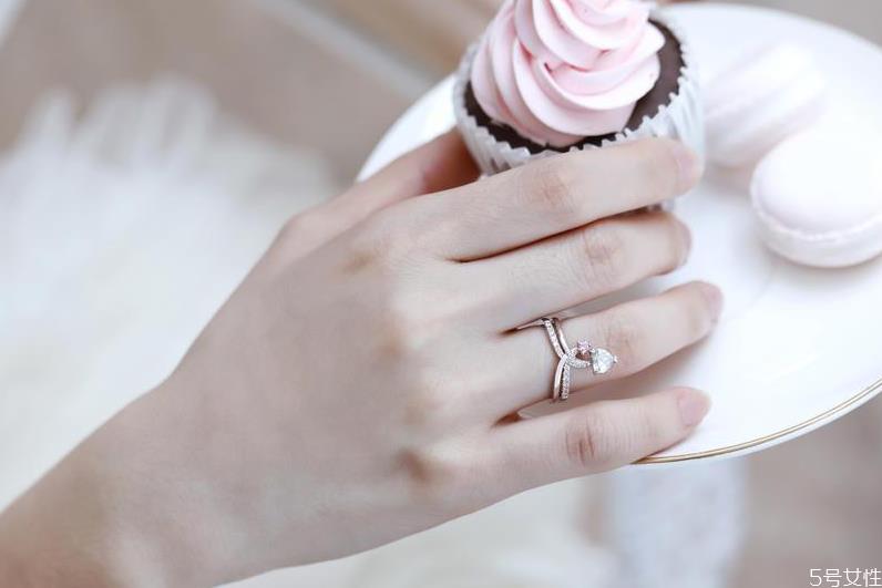 dr钻戒有gia证书吗 钻戒要不要有gia证书 dr钻戒有gia证书吗 钻戒要不要有gia证书