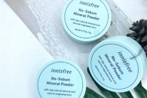 悦诗风吟散粉是珠光还是哑光的 悦诗风吟散粉适合油皮吗 悦诗风吟散粉是珠光还是哑光的 悦诗风吟散粉适合油皮吗