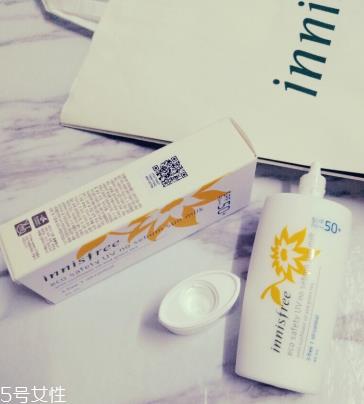 悦诗风吟自然关爱控油防晒乳怎么样 控油轻薄 悦诗风吟自然关爱控油防晒乳怎么样 控油轻薄