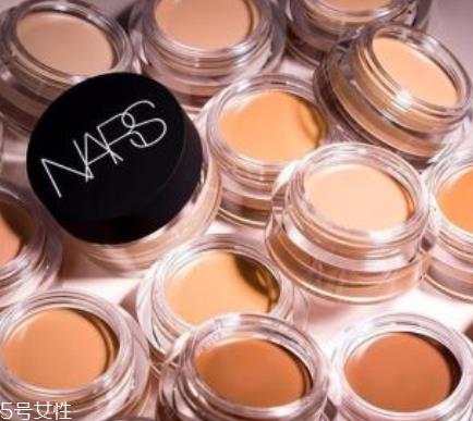 遮瑕膏适合油性皮肤吗 油痘肌遮瑕首选 遮瑕膏适合油性皮肤吗 油痘肌遮瑕首选