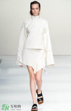 marni是哪个国家的牌子?marni是奢侈品吗? marni是哪个国家的牌子?marni是奢侈品吗?