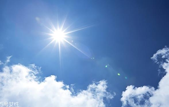 防晒霜指数一般用多高的合适 根据环境选择 防晒霜指数一般用多高的合适 根据环境选择
